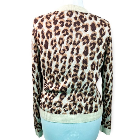 Soft Cheetah Leopard Print Crewneck Sweater Medium - Picture 3 of 8